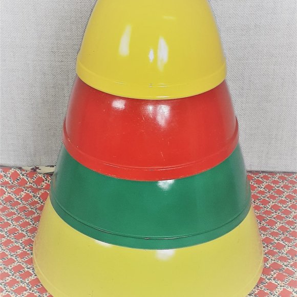 1940 Pyrex Primary Colors Mixing bowl set - Set of FOUR primary colored … - Picture 2 of 5